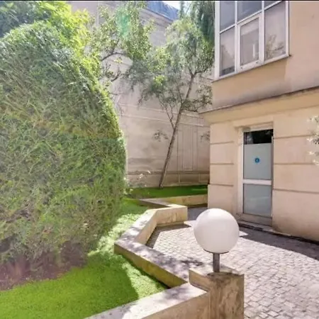 Modern And Huge 3bd For 10 Guests In Le Marais! Parigi